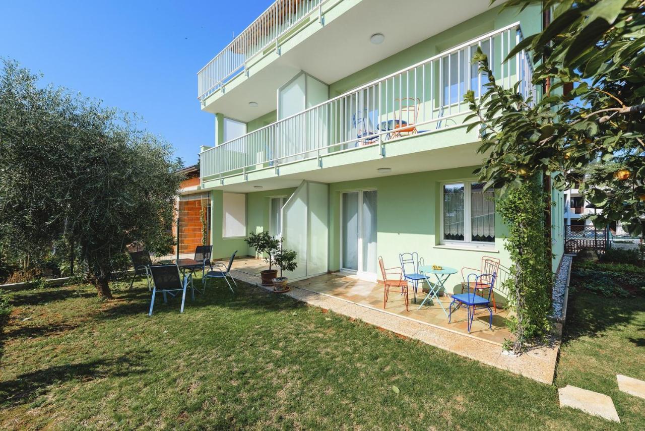 Andrea House With Apartments Umag Kültér fotó
